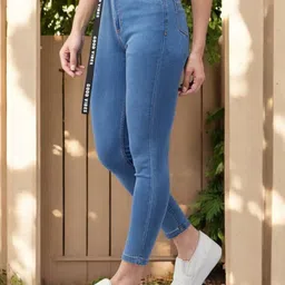 DOLCE CRUDO Women Skinny Fit High-Rise Slash Knee Stretchable Jeans-picture-18