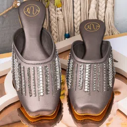 NR By Nidhi Rathi Grey Embellished Leather Ethnic Block Mules-picture-9