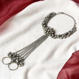 TEEJH Women Silver-Toned & Black Oxidised Silver-Plated Armlet Bracelet-11