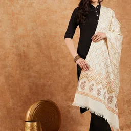 HK colours of fashion Geometric Woven Design Shawl-picture-12