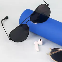 BIOTH Unisex Aviator Sunglasses with Polarised and UV Protected Lens BT3025-581-12