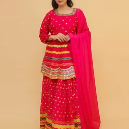 Fusionic Pink & Green Embroidered Semi-Stitched Lehenga & Unstitched Blouse With Dupatta-picture-25