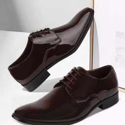 FAUSTO Men Brown Solid Patent Leather Formal Derbys-picture-32