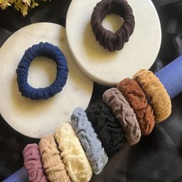Jewelz Women Set of 10 Ponytail Holders-7