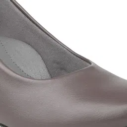 Inc 5 Square Toe Block Heel Pumps image 5
