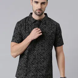 Joven Men Black Comfort Slim Fit Geometric Printed Casual Shirt-image-74