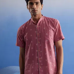 SHVAAS by VASTRAMAY Geometric Printed Premium Regular Fi Cotton Casual Shirt-image-91