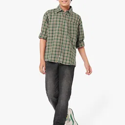 LilPicks Boys Relaxed Opaque Checked Casual Shirt-image-35