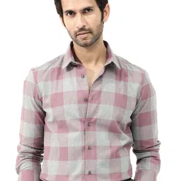 RARE RABBIT Men Etan Regular Fit Opaque Checked Shirt-image-50