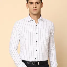 J White by Vmart Tattersall Checked Cotton Formal Shirt-image-99