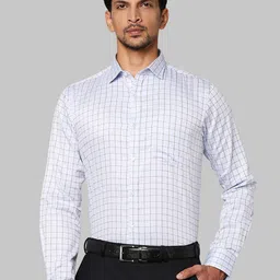 Park Avenue Men Blue Slim Fit Checked Cotton Casual Shirt-image-100