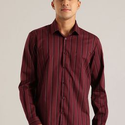 Indian Terrain Chiseled Slim Fit Vertical Striped Pure Cotton Casual Shirt-image-30