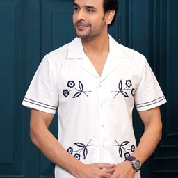 Hatheli Straight Floral Embroidered Opaque Pure Cotton Casual Shirt-image-6