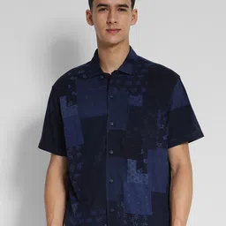AMERICAN EAGLE OUTFITTERS Men Opaque Printed Casual Shirt-image-81