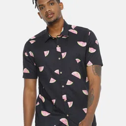 Campus Sutra Black Classic Conversational Printed Cotton Shirt-image-58