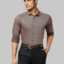 Park Avenue Men Brown Slim Fit Checked Cotton Formal Shirt-image-97