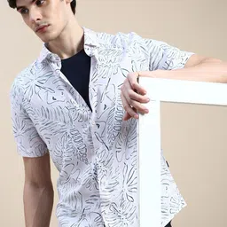 SHOWOFF Standard Floral Printed Slim Fit Opaque Cotton Casual Shirt-image-49