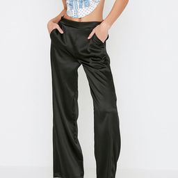 Trendyol Women Black Solid Satin Pleated Trousers-image-17