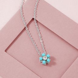 MINUTIAE Women Blue  Beads Floral Pendant Brass Silver-Plated Necklace-52
