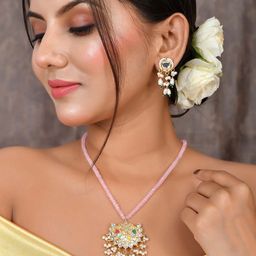 DASTOOR Gold-Plated Kundan-Studded & Beaded Necklace & Earrings-32