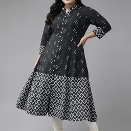 YASH GALLERY Women Black Geometric Printed Flared Sleeves Thread Work Anarkali Kurta-picture-9
