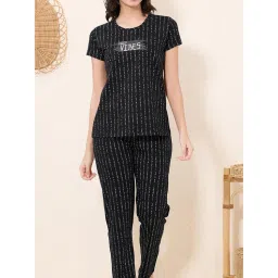 Quira Black Printed Regular T-Shirt and Pyjama-picture-49