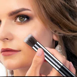 VEGA PROFESSIONAL VPPMB-13 Soft Bristles Precise Flat Kabuki Brush - Black image 3