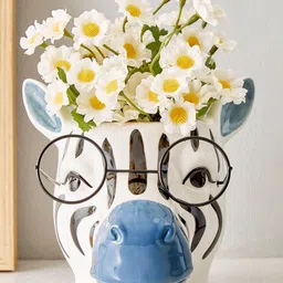 Home Centre Gloria White Ceramic Giraffe Planter-29