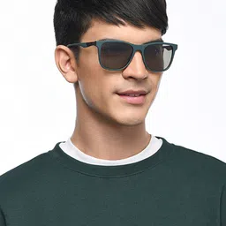 Vincent Chase Unisex Wayfarer Sunglasses with Polarised and UV Protected Lens 209595 image 3
