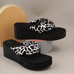 Walkfree Printed Flatform Heels-44