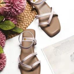 DIVASTRI Women Open Toe Flats-18