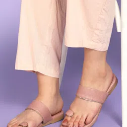 Paragon Lightweight And Ultra Comfortable One Toe Flats-image-49