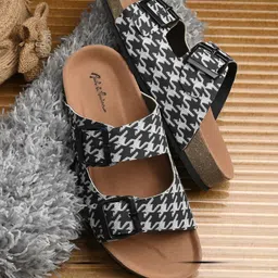 Mast & Harbour Printed Open Front Flats-picture-29
