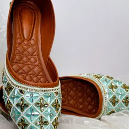 YASSIO Women Ethnic Mojaris Flats With Ethnic - Embellished-picture-18