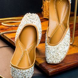 House of Pataudi Square Toe Ethnic Embellished Fabric Mojaris-image-77