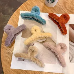 DN Creation Women Set of 6 Assorted Fleece Fur Claw Clip-19