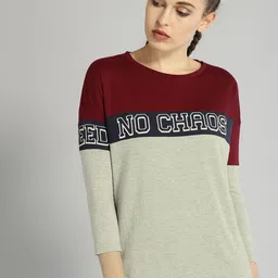 Roadster Time Travlr Women Maroon Colourblocked Round Neck Relaxed Fit T-shirt-image-83