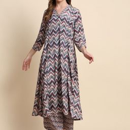 BAESD Chevron Printed V-Neck A-Line Kurta With Palazzo-picture-21