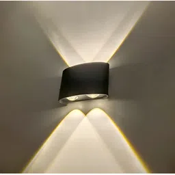 SPARK WORLD Black Metal Abstract Shaped Shaped Wall Lamp-44