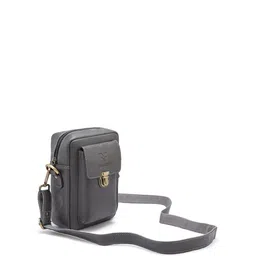 Goatter Leather Oversized Structured Sling Bag image 5