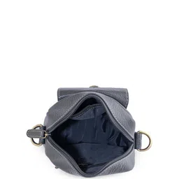 Goatter Leather Oversized Structured Sling Bag image 4