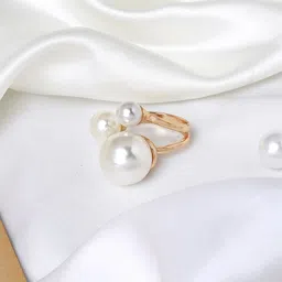 JOKER & WITCH Gold-Plated Pearls-Beaded Ring-45