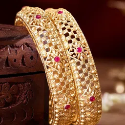 Rubans Set Of 2 Gold-Plated Stone-Studded Bangles-70