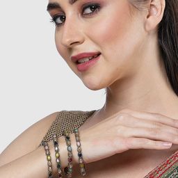 KARATCART Set Of 4 Gold-Plated Stone Studded Bangles image 5