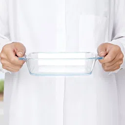 BOROSIL Transparent Glass Square Baking Dish With Handle 800 ML image 3