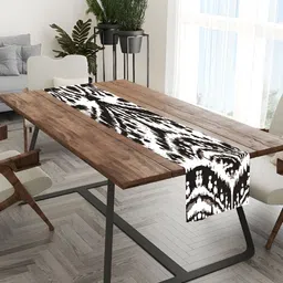 HOMADORN  White & Black Abstract Table Runner-58