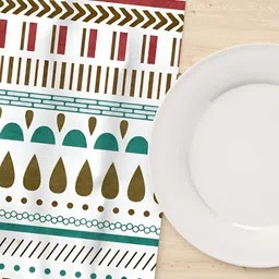 HOMADORN Green & Red Self Design 4 Seater Table Runners image 3