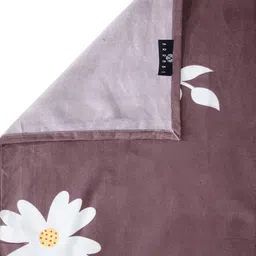 Arrabi Brown & White Floral Printed 6-Seater Rectangular Table Cover image 4