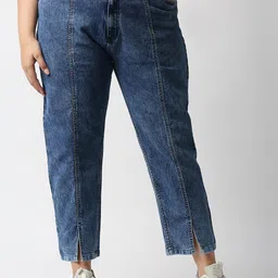 Freeform by High Star Women Plus Size  Blue Mom-Fit High-Rise Heavy Fade Acid Wash Cropped Jeans-18