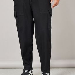 Styli Men Balloon Fit Light Wash Cargo Jeans-image-25
